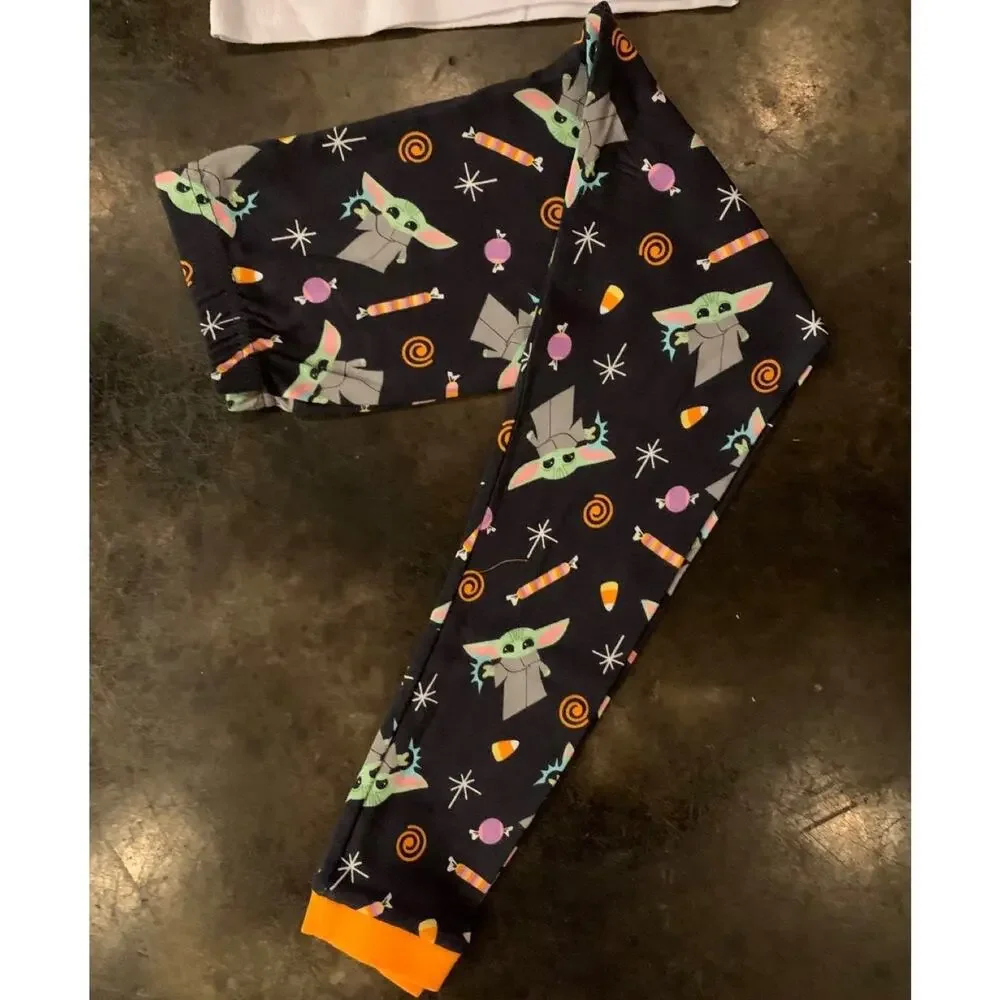Children’s glow in the dark Star Wars Halloween pajamas girls size 10